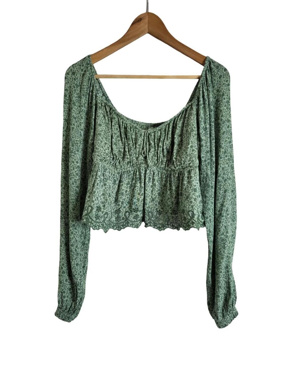 Hollister Boho Long Sleeve Tie Front Top Baby Doll Style Silhouette Green Sz M